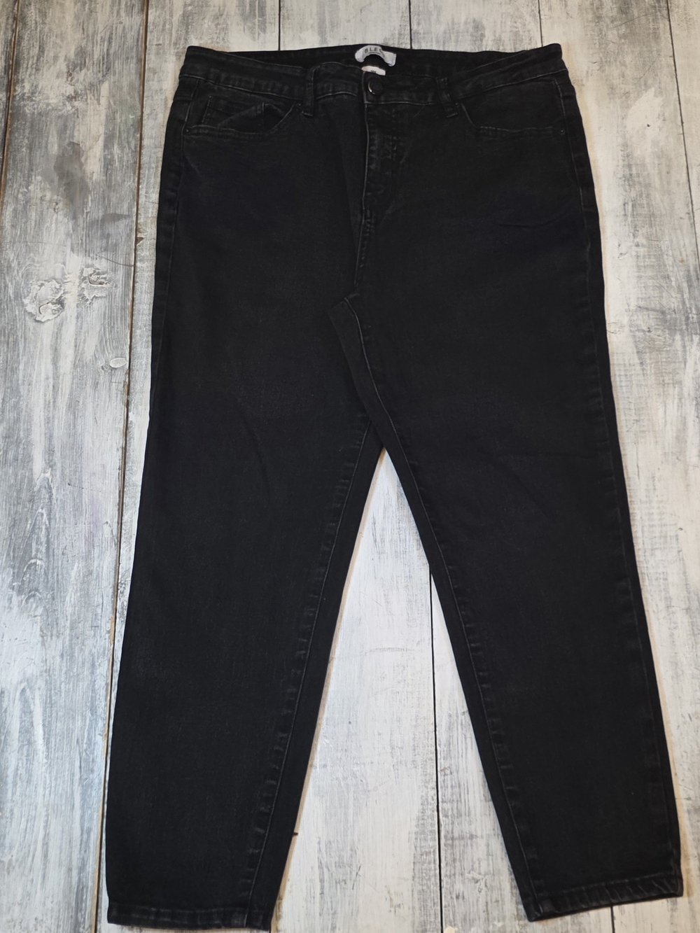Bleu Women’s Black Boyfriend Jeans - Relaxed Fit sz 14 Petit